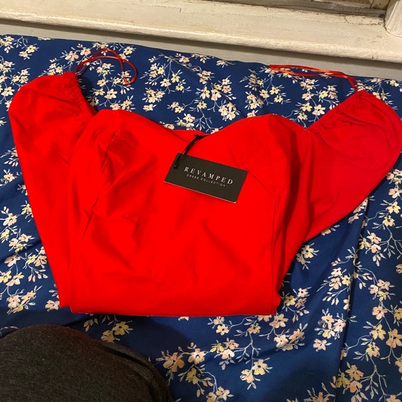 Red & Black Puffy Long Sleeve Dress - Picture 7 of 11